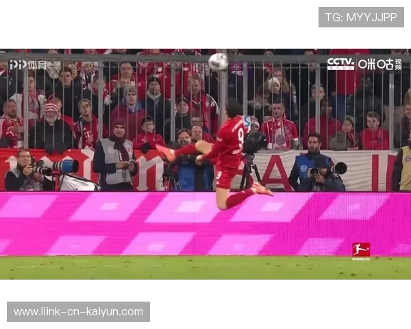 莱万个人第205球，德甲史上第一射手继续领跑，莱万的德甲纪录